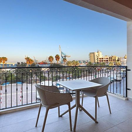 Gem Beachfront Apt With Amazing Bay And Sea Views Birzebbuga Exterior foto
