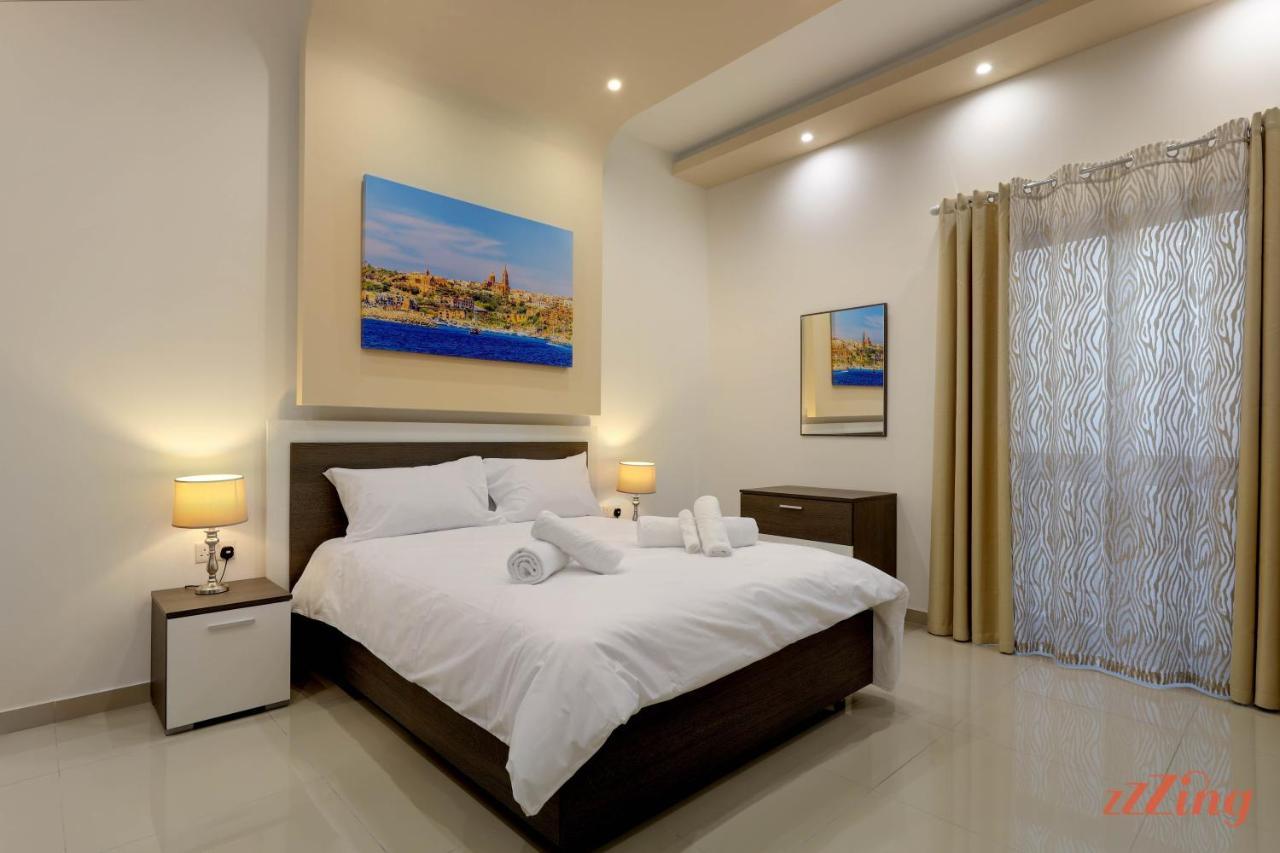 Gem Beachfront Apt With Amazing Bay And Sea Views Birzebbuga Exterior foto