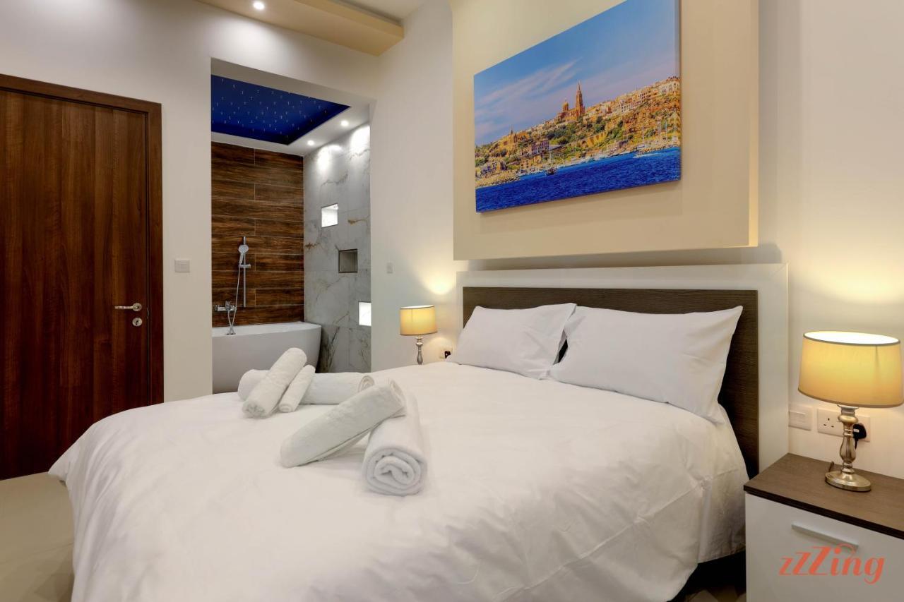 Gem Beachfront Apt With Amazing Bay And Sea Views Birzebbuga Exterior foto